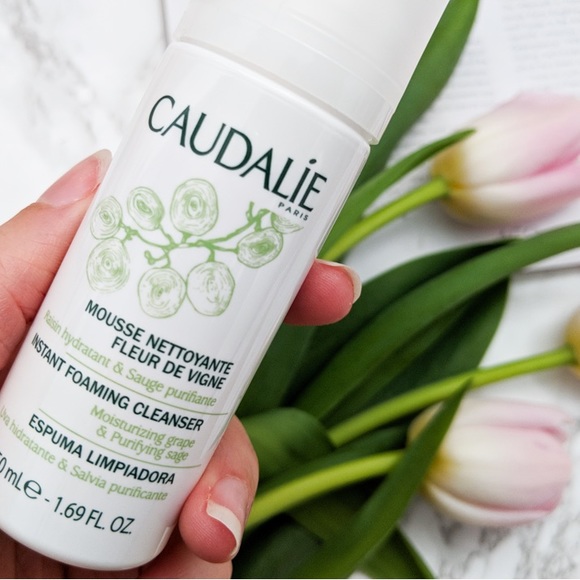 CAUDALIE -  Duo Foaming Cleanser 50mL x 2 - Picture 2 of 4